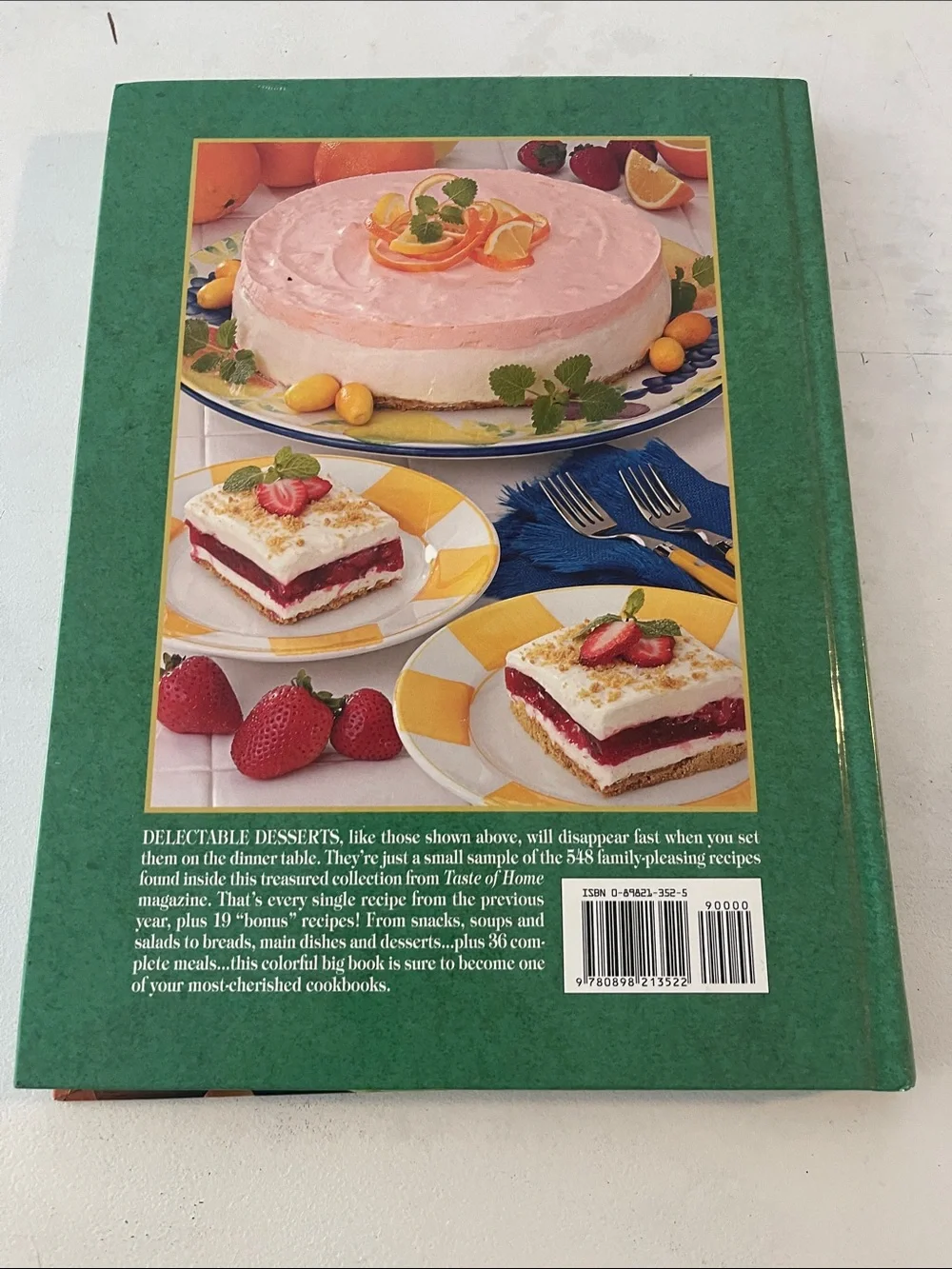 Taste of Home Green Cover Annual Recipes 2003 Cookbook
